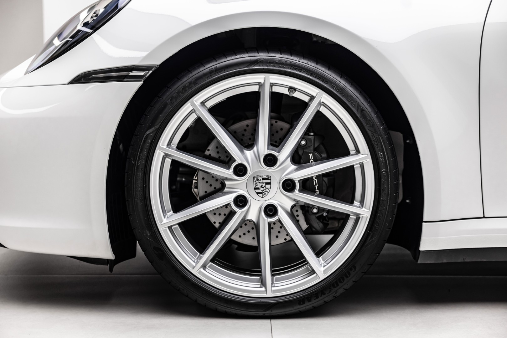 2024 PORSCHE 911 CARRERA | GCC | MAIN DEALER WARRANTY